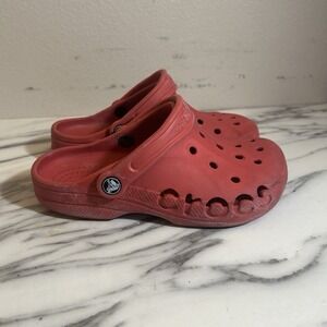 Crocs Red Baya Classic Clogs Mens 4 Womens 6 Unisex slip on sandal shoes